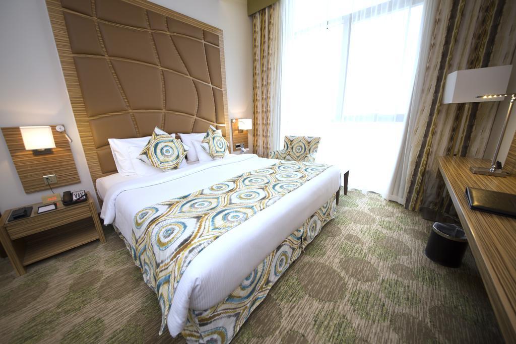 Best Western Plus Pearl Creek Hotel Dubai Room photo